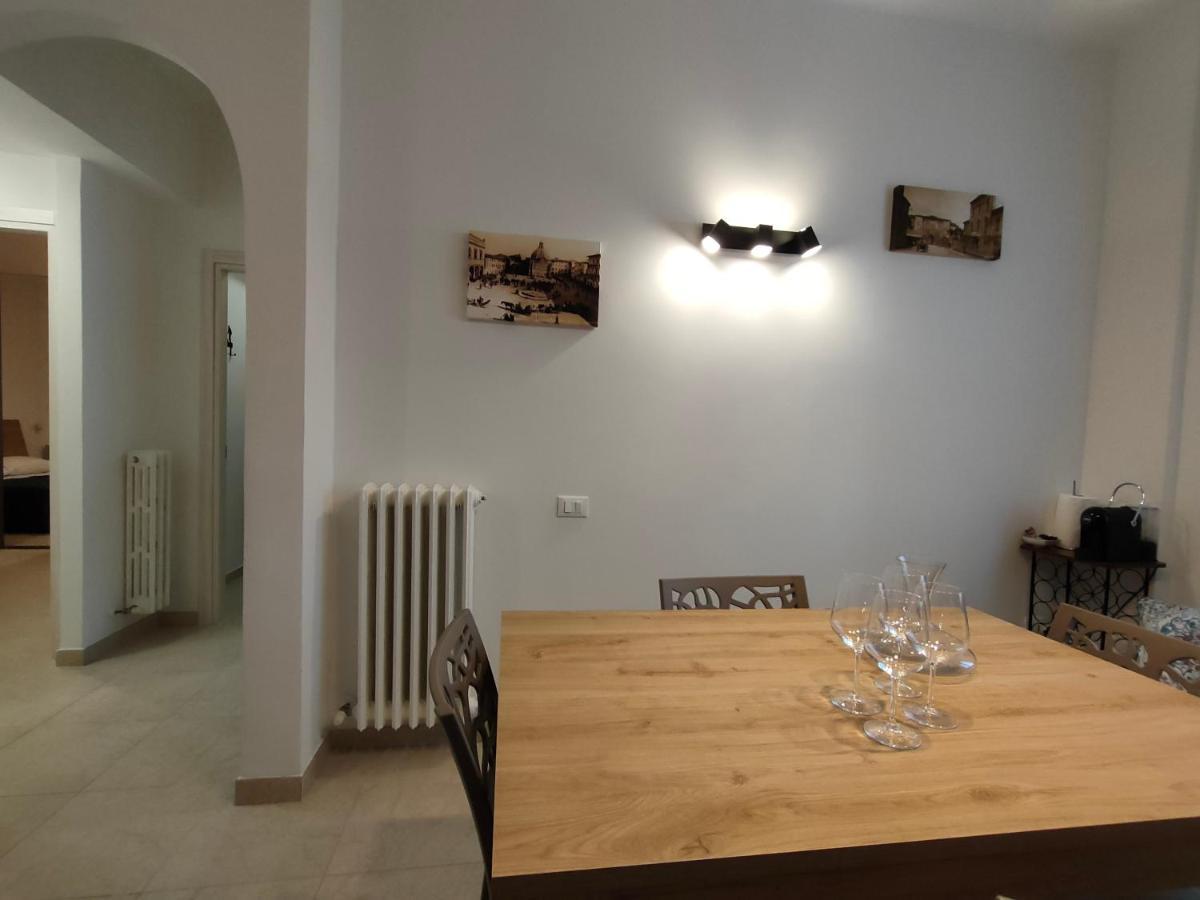 La Casa Di Ewa - Pesaro Centro-Mare Lägenhet Exteriör bild