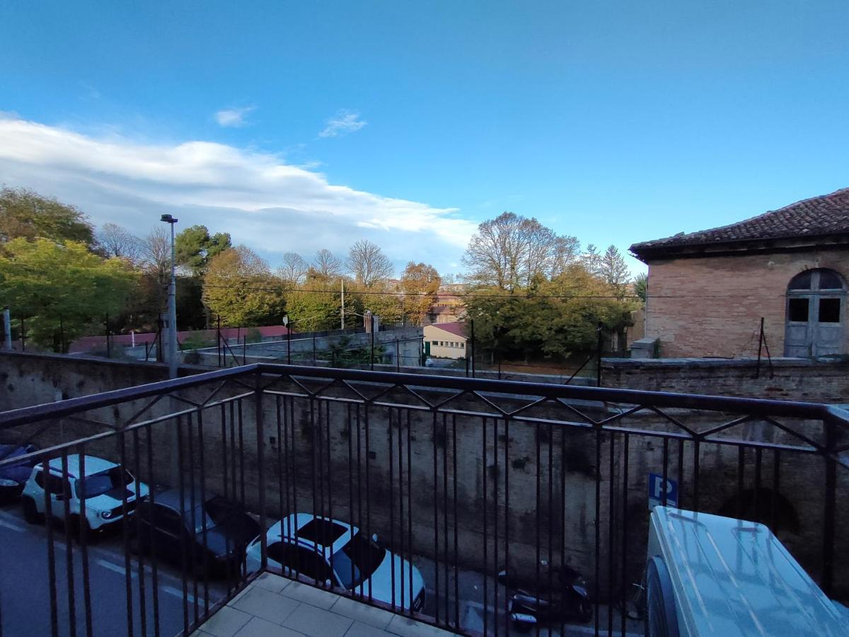 La Casa Di Ewa - Pesaro Centro-Mare Lägenhet Exteriör bild